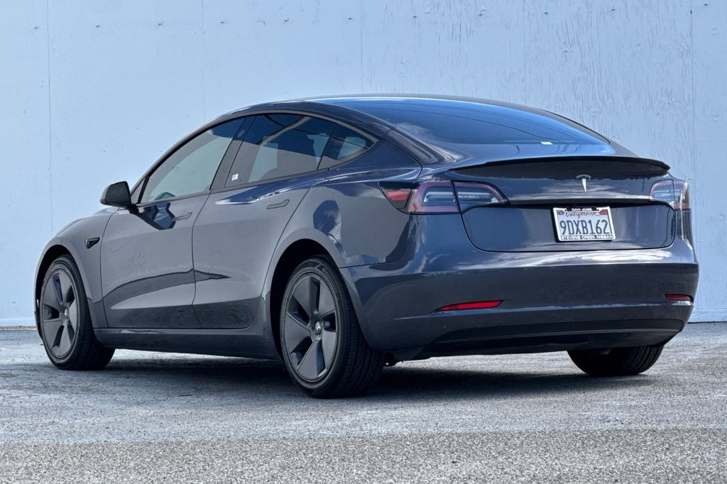 2023 Tesla Model 3 .