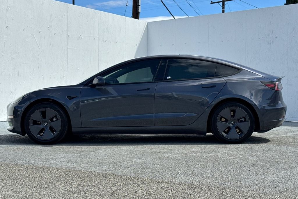 2023 Tesla Model 3 .