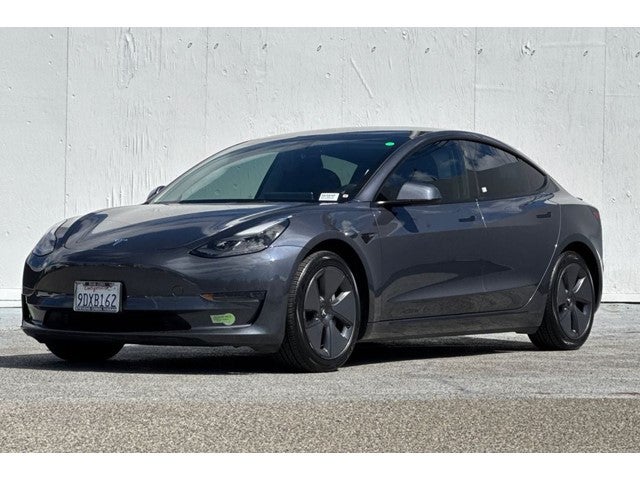2023 Tesla Model 3 .