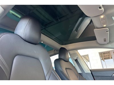 2022 Tesla Model 3 Base
