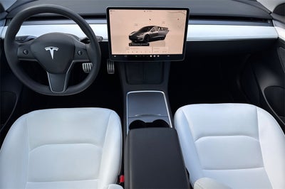 2023 Tesla Model 3 Performance