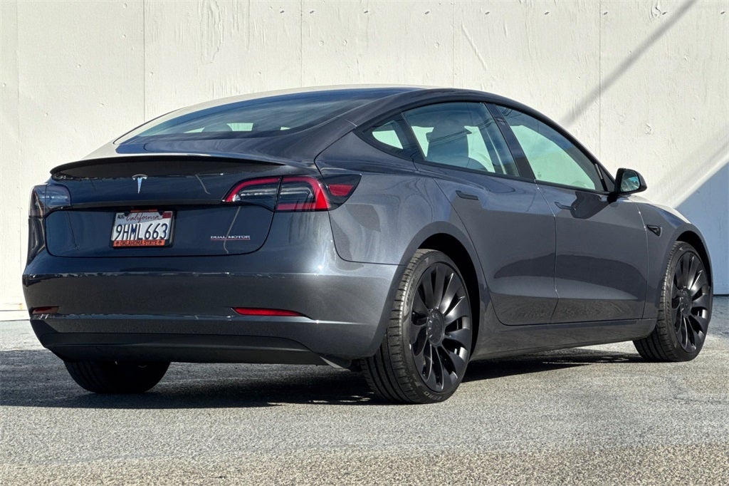 2023 Tesla Model 3 Performance