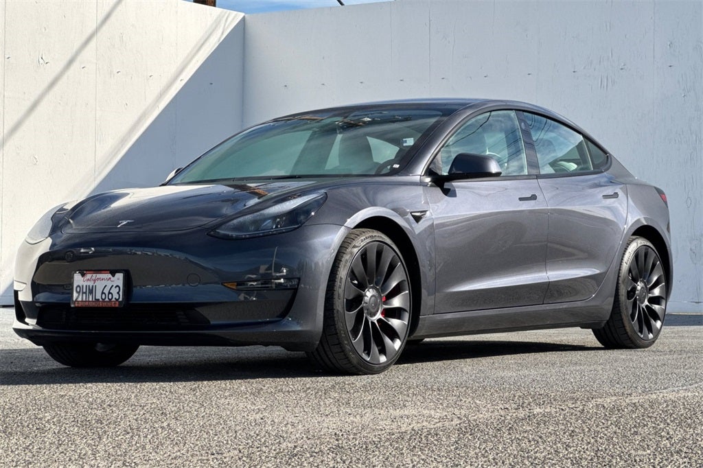 2023 Tesla Model 3 Performance
