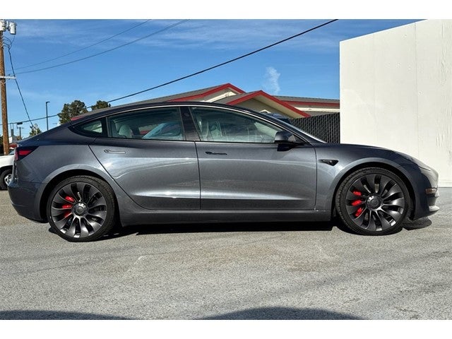 2023 Tesla Model 3 Performance