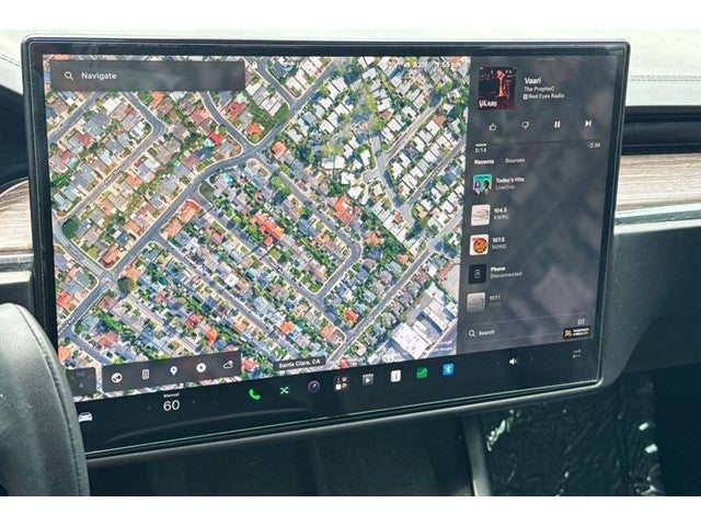 2022 Tesla Model S .