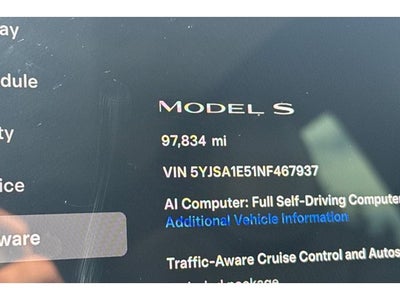 2022 Tesla Model S .