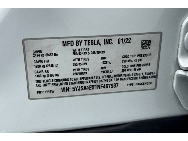 2022 Tesla Model S .
