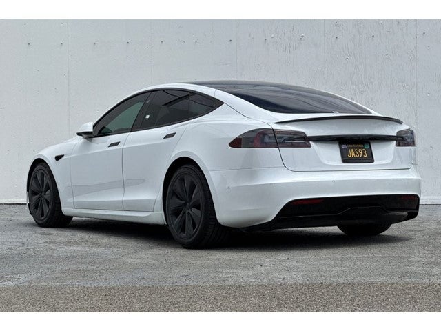2022 Tesla Model S .