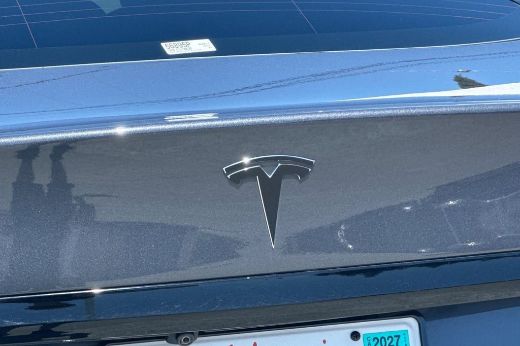 2022 Tesla Model S Base