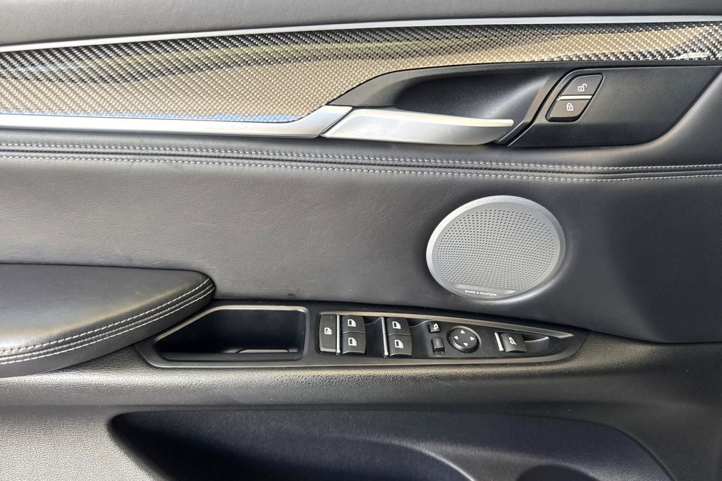 2016 BMW X6 M Base