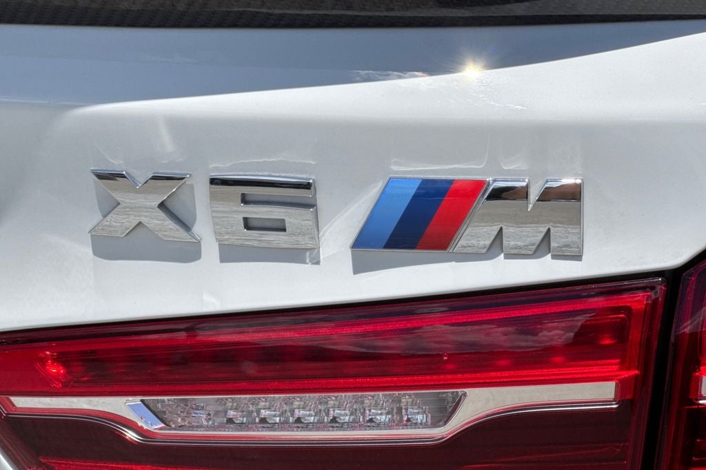 2016 BMW X6 M Base