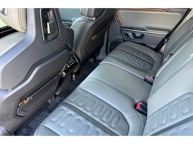 2023 Rivian R1T Adventure Quad Motor Large Pack