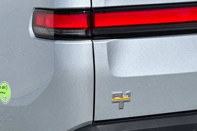 2022 Rivian R1T Adventure