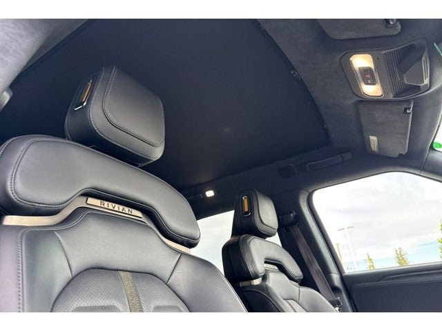2022 Rivian R1T Adventure