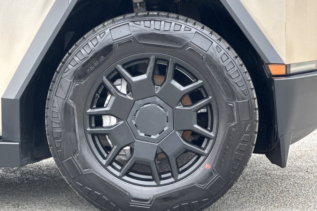 2024 Tesla Cybertruck Base