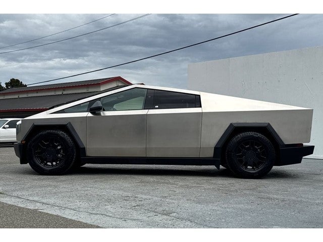 2024 Tesla Cybertruck Base