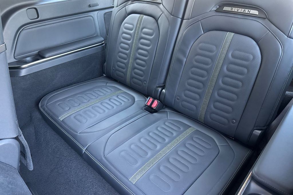 2024 Rivian R1S Adventure Quad Motor Large Pack