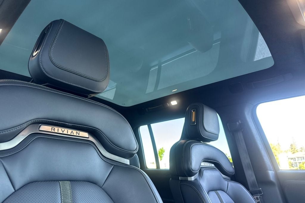 2024 Rivian R1S Adventure Quad Motor Large Pack