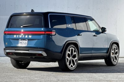 2024 Rivian R1S Adventure Quad Motor Large Pack
