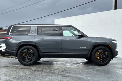 2024 Rivian R1S Adventure