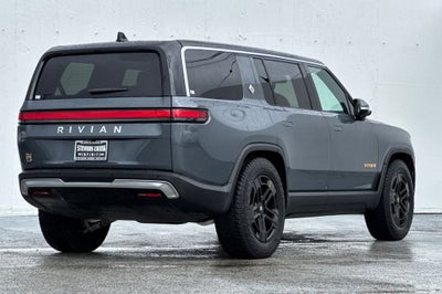 2024 Rivian R1S Adventure