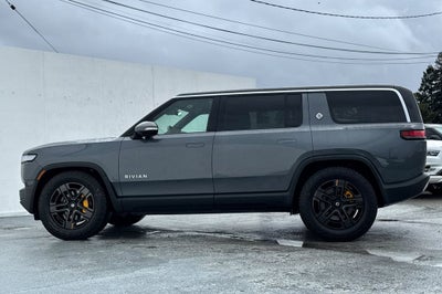 2024 Rivian R1S Adventure