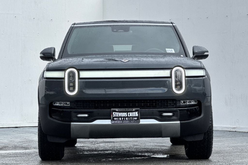 2024 Rivian R1S Adventure