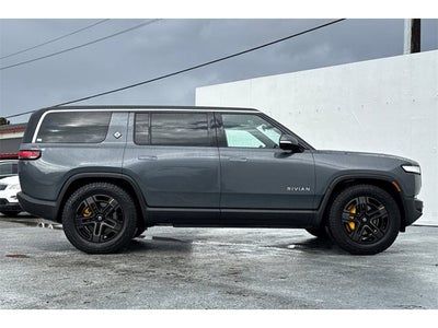2024 Rivian R1S Adventure