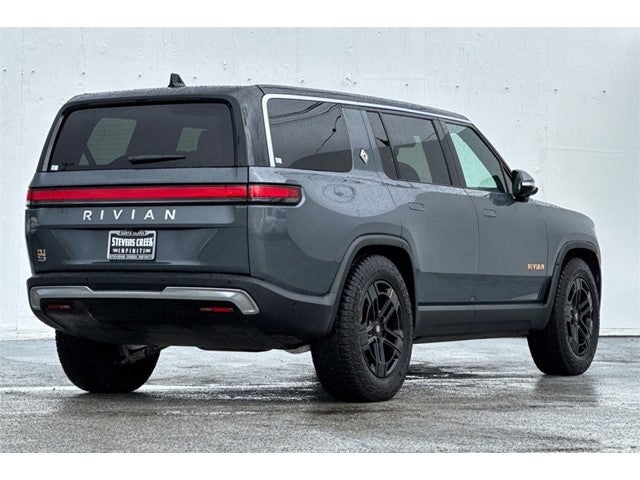 2024 Rivian R1S Adventure