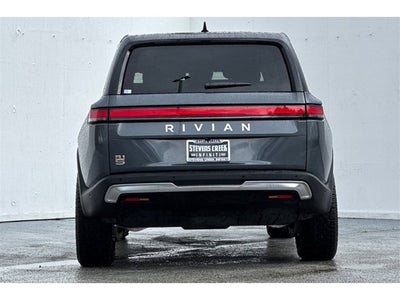 2024 Rivian R1S Adventure