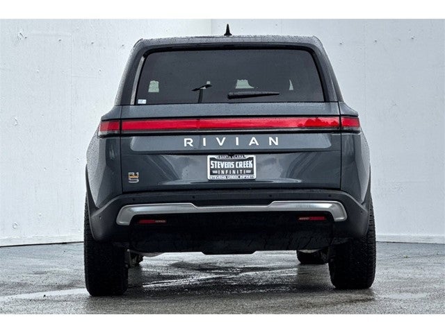 2024 Rivian R1S Adventure