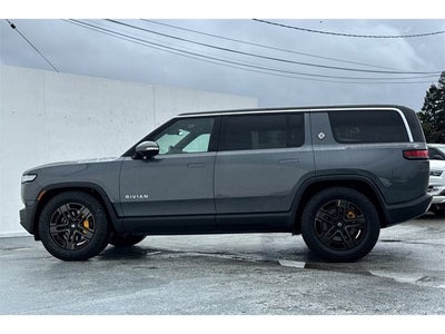 2024 Rivian R1S Adventure