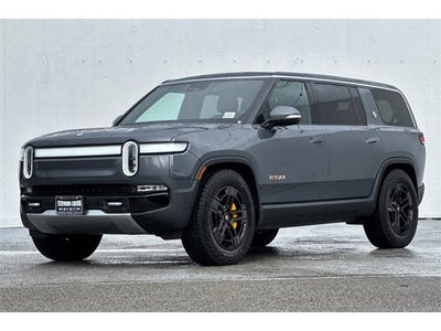 2024 Rivian R1S Adventure