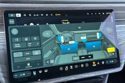2023 Rivian R1S Adventure
