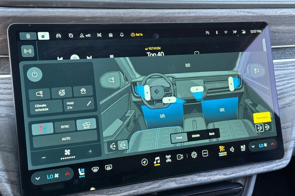 2023 Rivian R1S Adventure