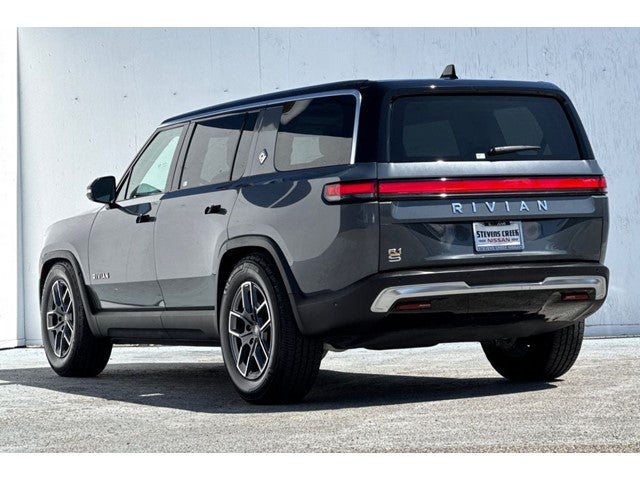 2023 Rivian R1S Adventure Quad Motor Large Pack