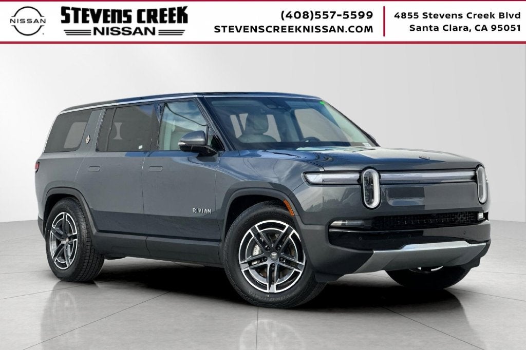 2025 Rivian R1S Adventure