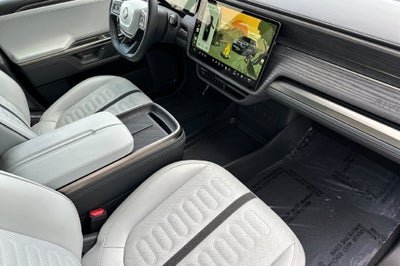 2025 Rivian R1S Adventure Dual Motor Standard Pack