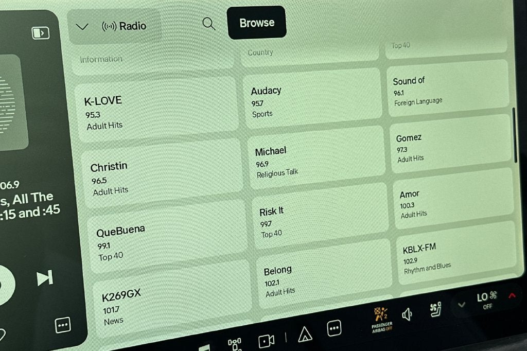 2025 Rivian R1S Adventure Dual Motor Standard Pack