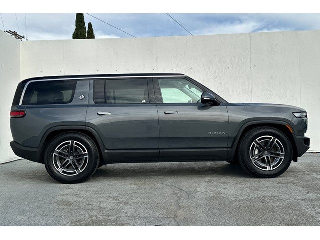 2025 Rivian R1S Adventure Dual Motor Standard Pack