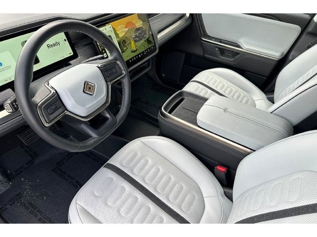 2025 Rivian R1S Adventure Dual Motor Standard Pack