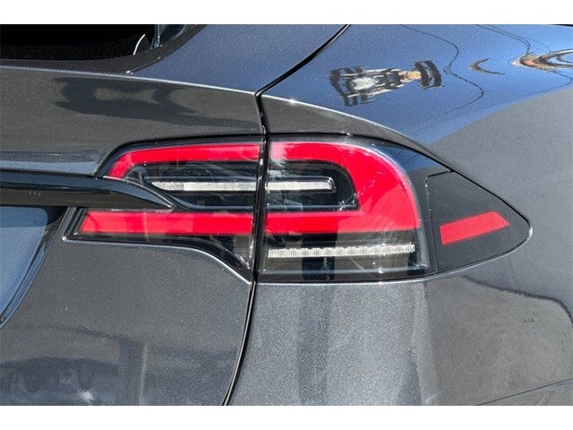 2024 Tesla Model X Base