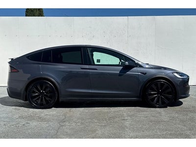 2022 Tesla Model X Base