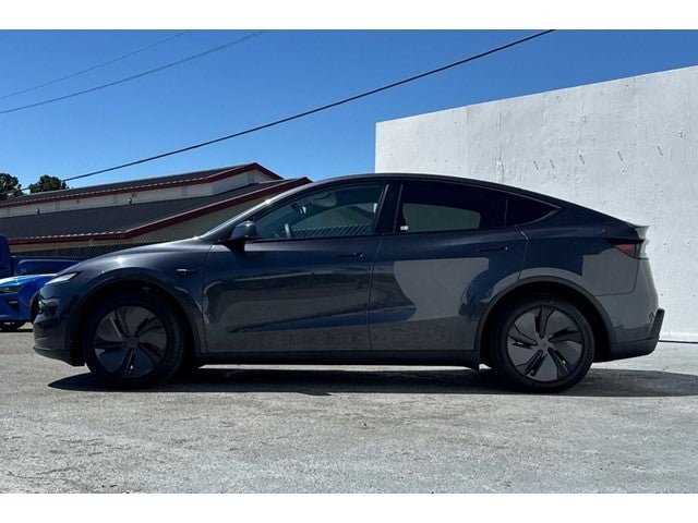 2026 Tesla Model Y Premium