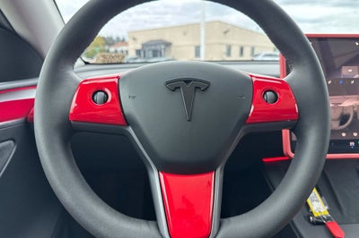 2025 Tesla Model Y Long Range