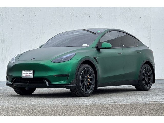 2025 Tesla Model Y Long Range