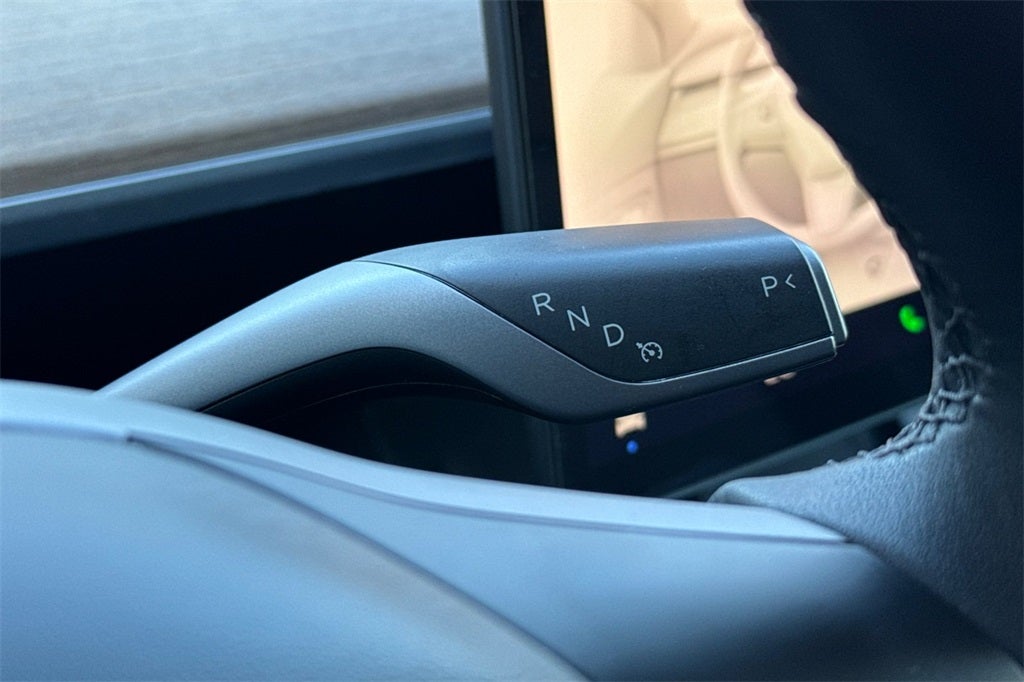 2024 Tesla Model Y Standard Range