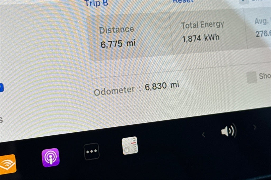 2024 Tesla Model Y Standard Range