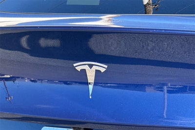 2024 Tesla Model Y Standard Range