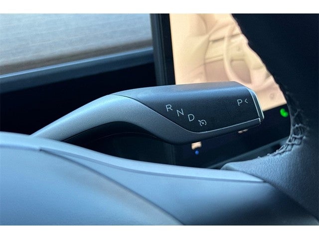 2024 Tesla Model Y Standard Range